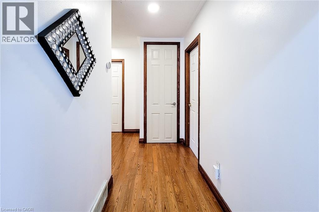 114 JUANITA Drive - 18