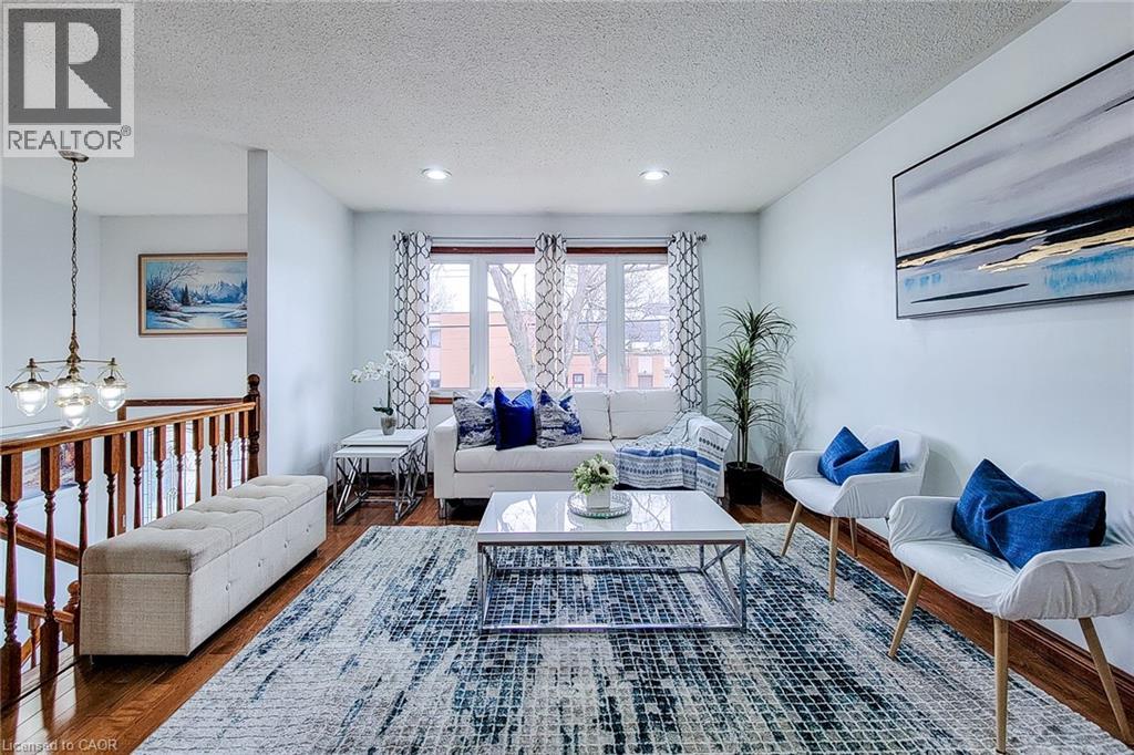 114 JUANITA Drive - 7