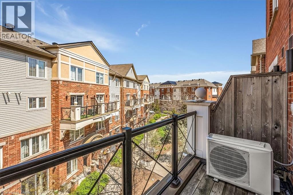 2557 SIXTH Line Unit# 9, Oakville, Ontario, L6H0H7 — Photo 8