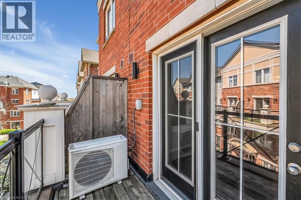 2557 SIXTH Line Unit# 9, Oakville, Ontario, L6H0H7 — Photo 18