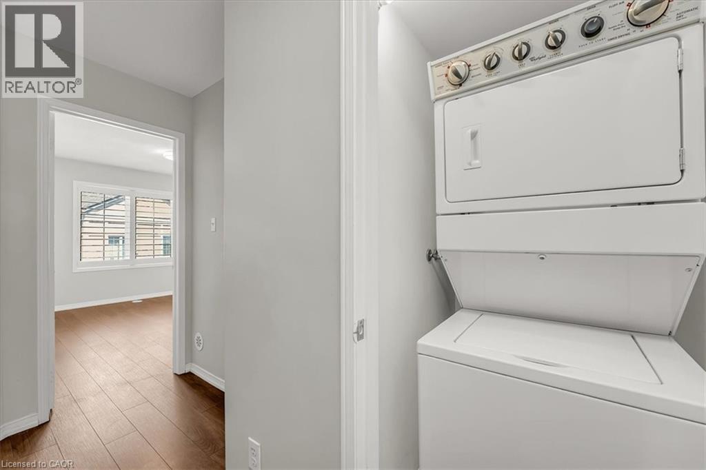 2557 SIXTH Line Unit# 9, Oakville, Ontario, L6H0H7 — Photo 12