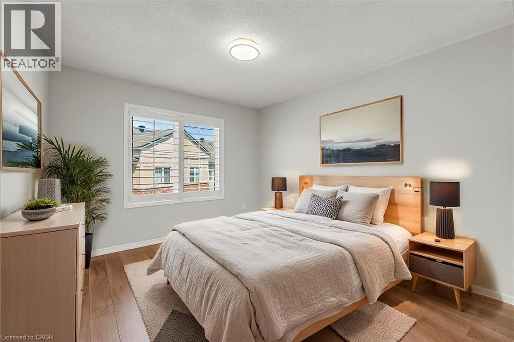 2557 SIXTH Line Unit# 9, Oakville, Ontario, L6H0H7 — Photo 11