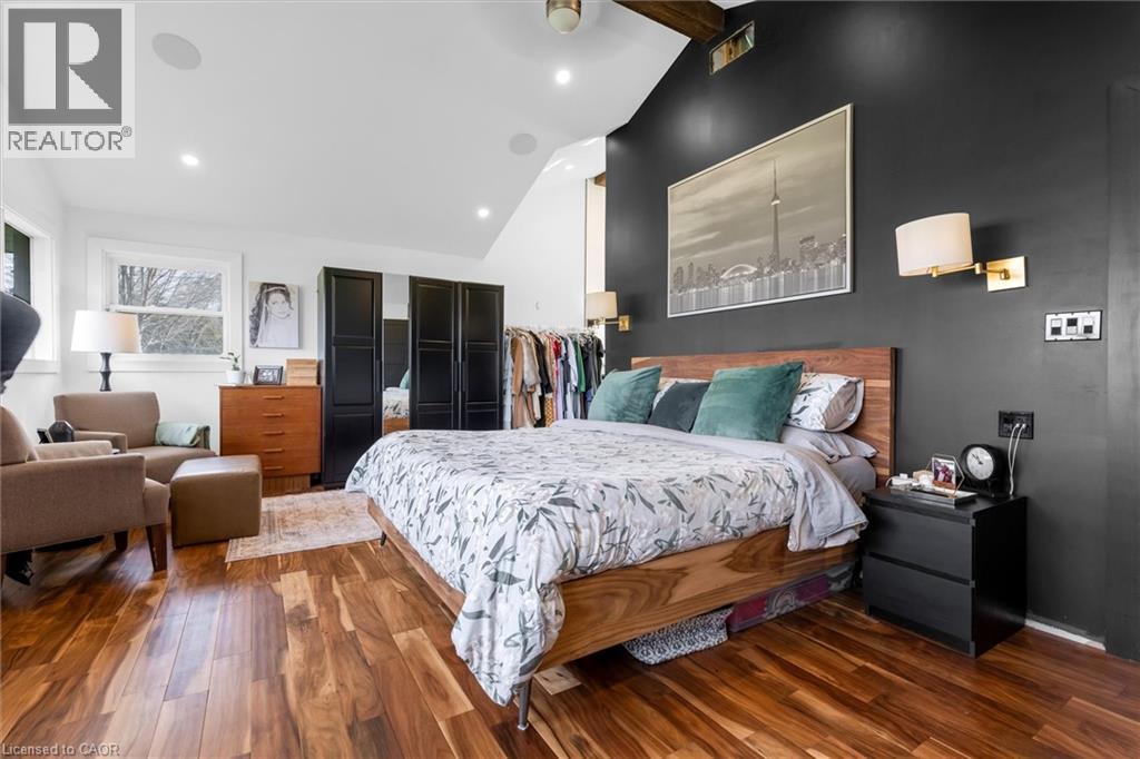 1267 THIRD ST LOUTH Street - 16
