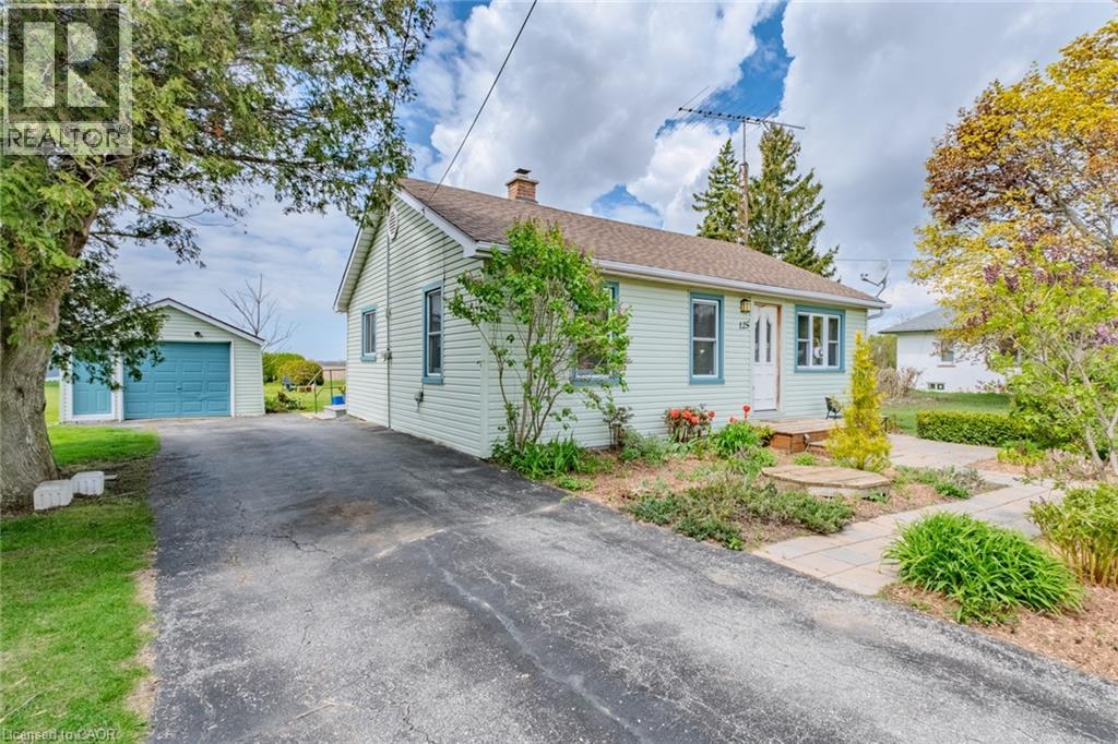 125 TOWNLINE Street - 3
