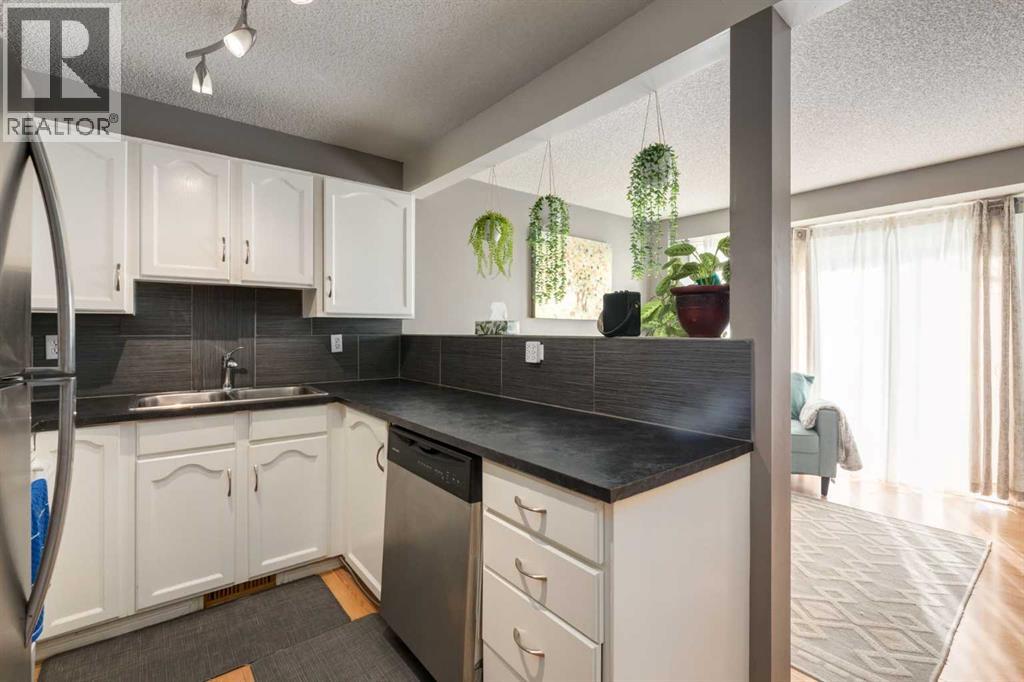41 Harvest Glen Heights NE - 3