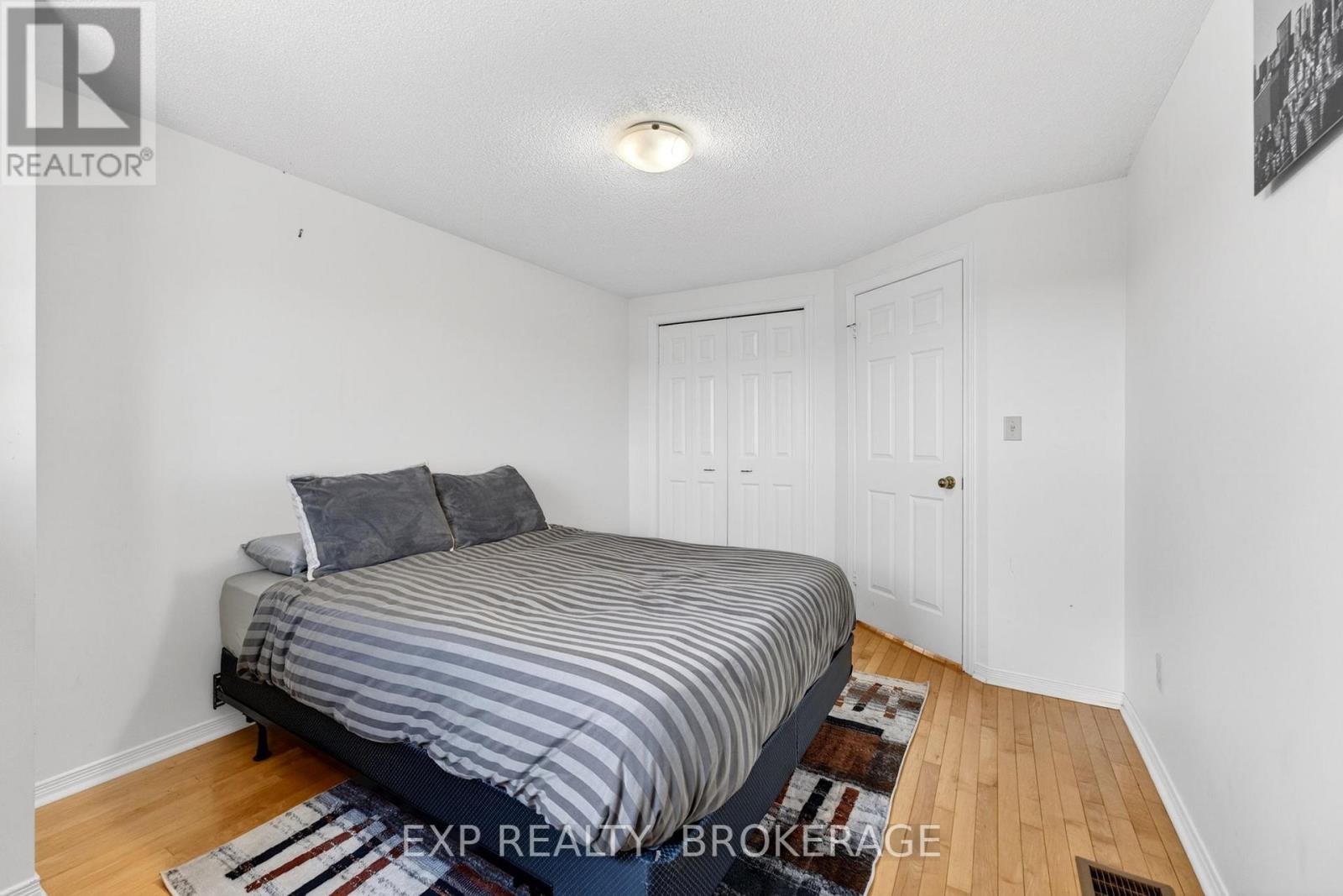 23 ROSE ABBEY DRIVE - 20