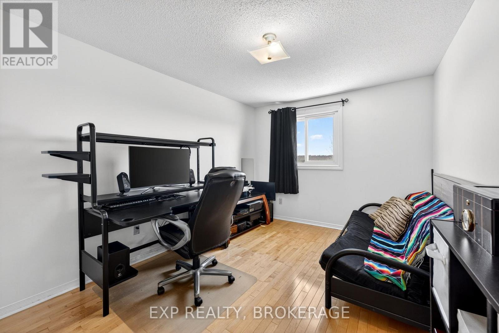 23 ROSE ABBEY DRIVE - 21