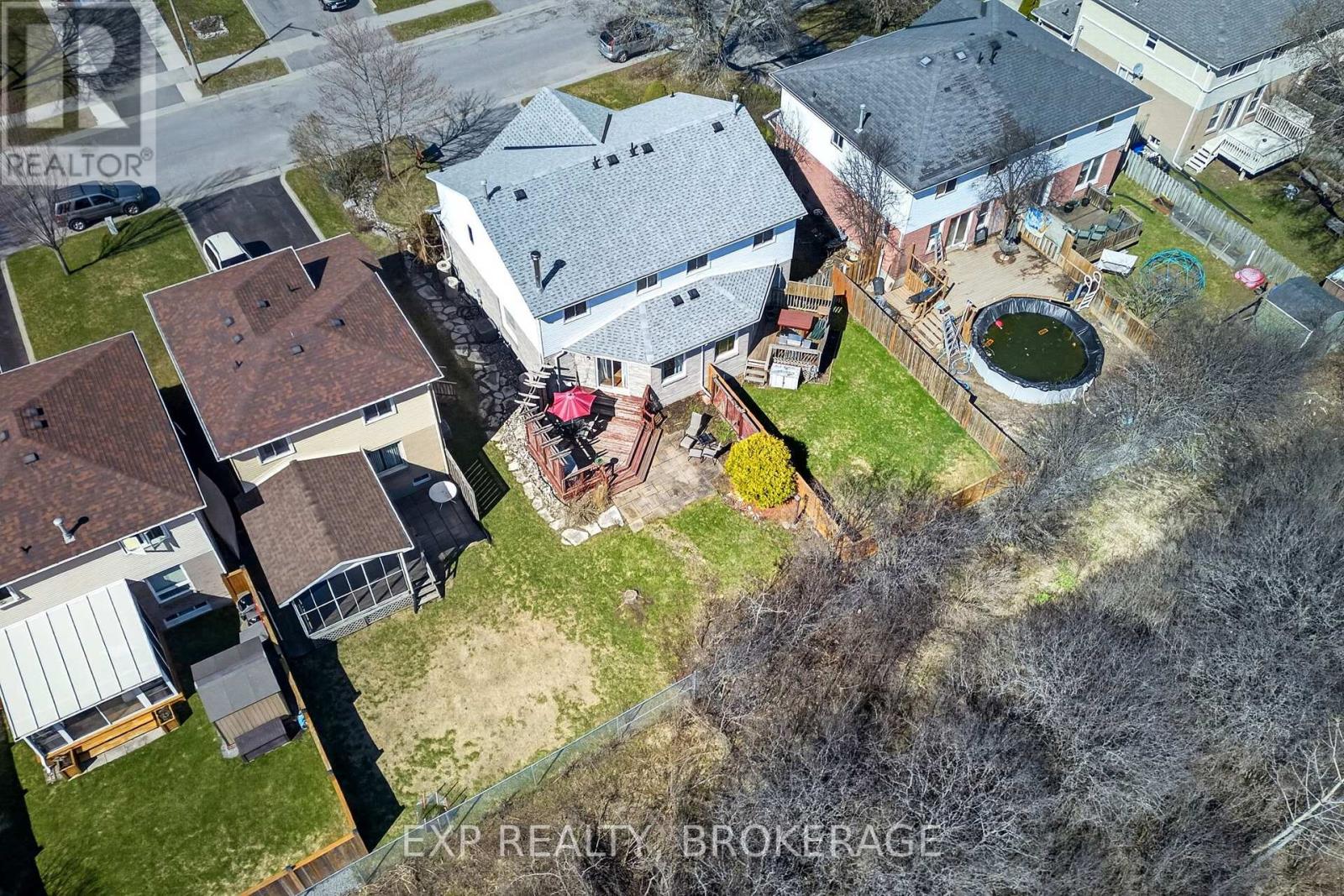 23 ROSE ABBEY DRIVE - 30