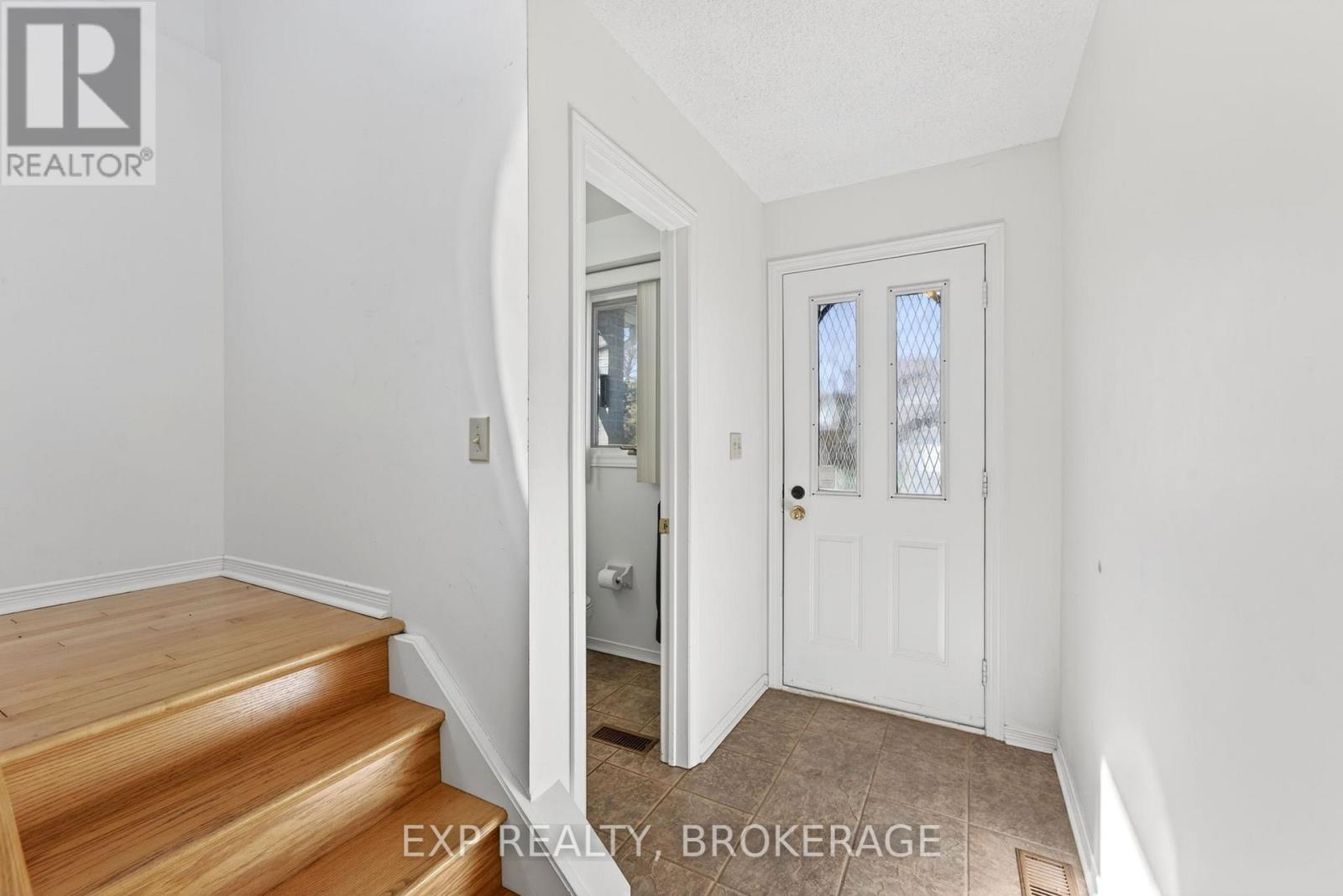 23 ROSE ABBEY DRIVE - 4