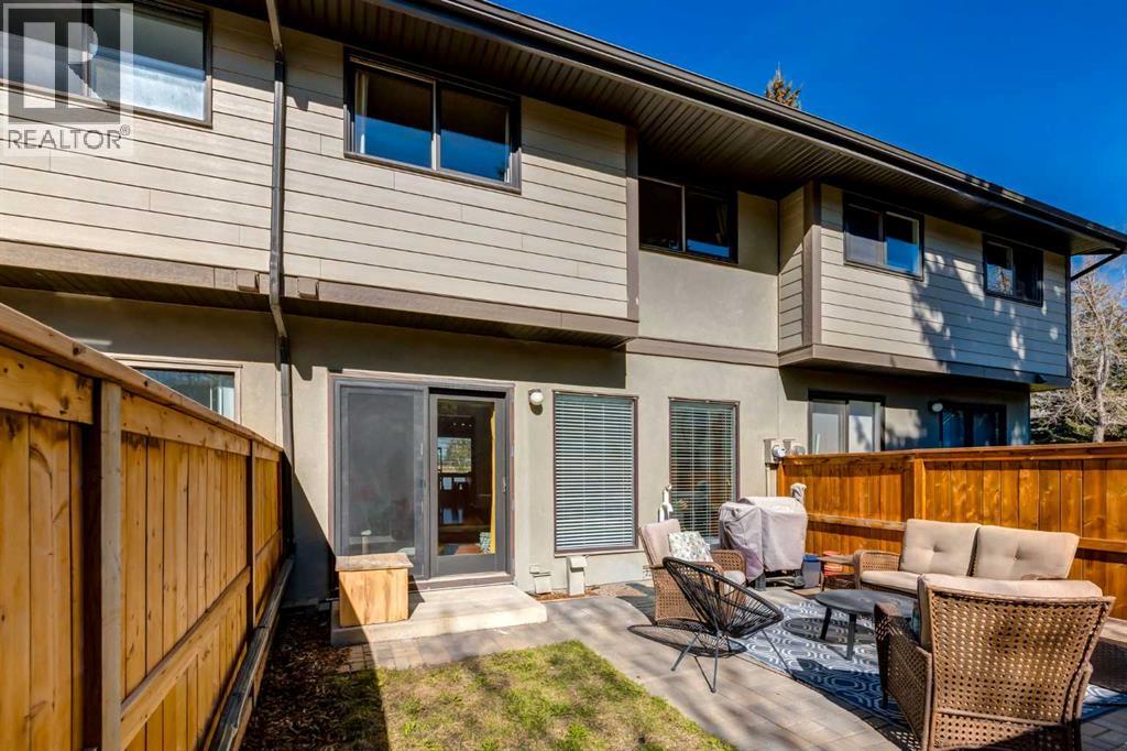 #16 5019 46 Avenue SW - 29