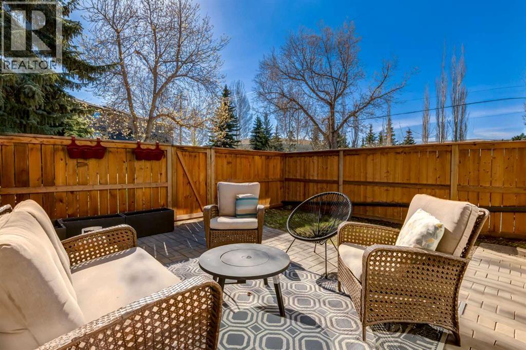 #16 5019 46 Avenue SW - 31