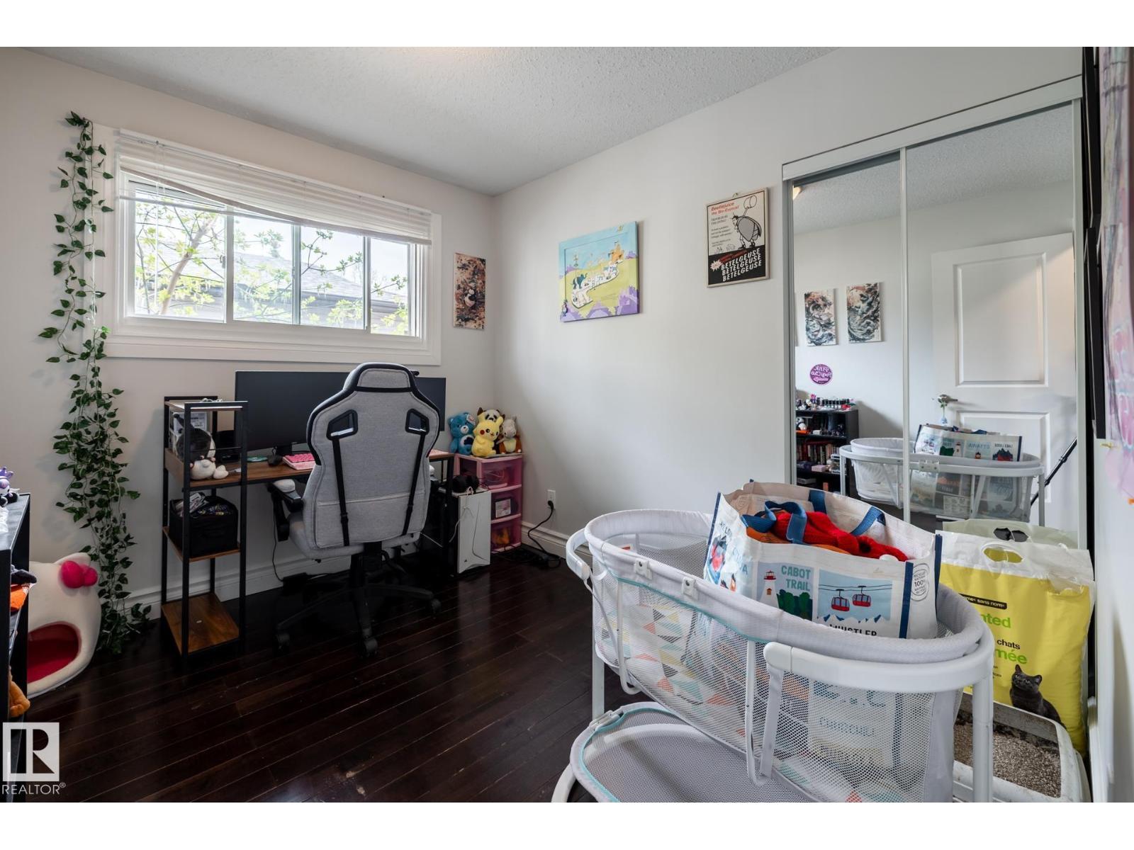 3004 68 ST NW - 13
