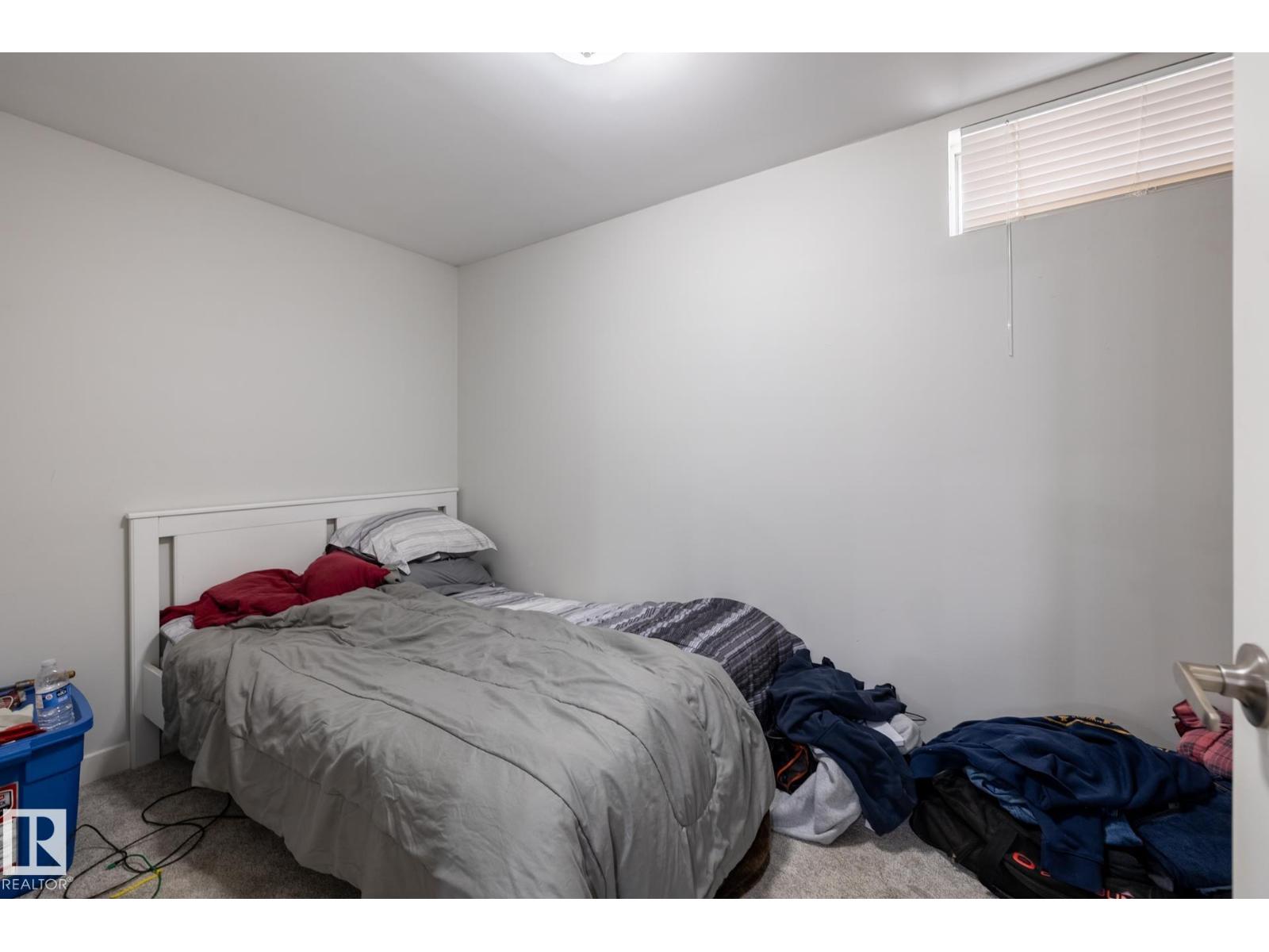 3004 68 ST NW - 34