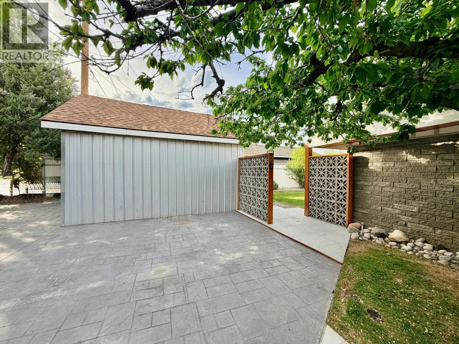 266 ALDER Avenue, Kaleden