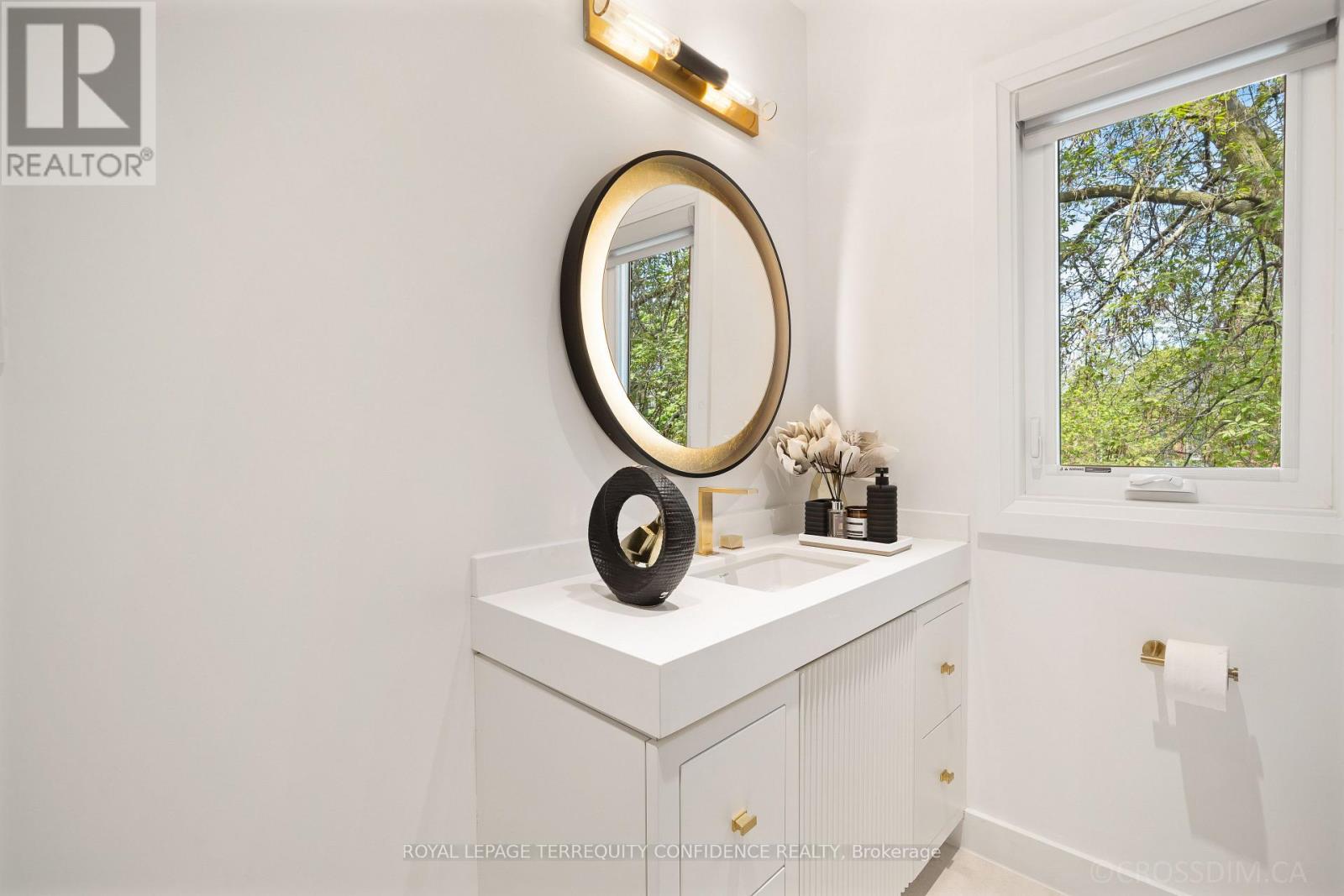 68 CRANBROOKE AVENUE - 21