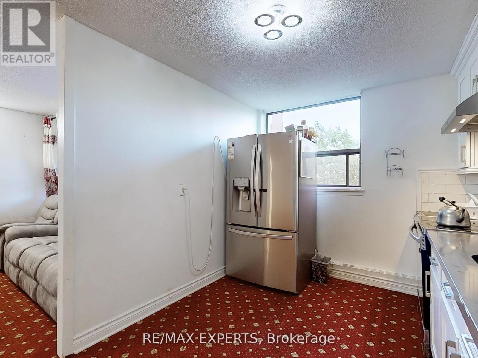 #410 100 WINGARDEN COURT - 21