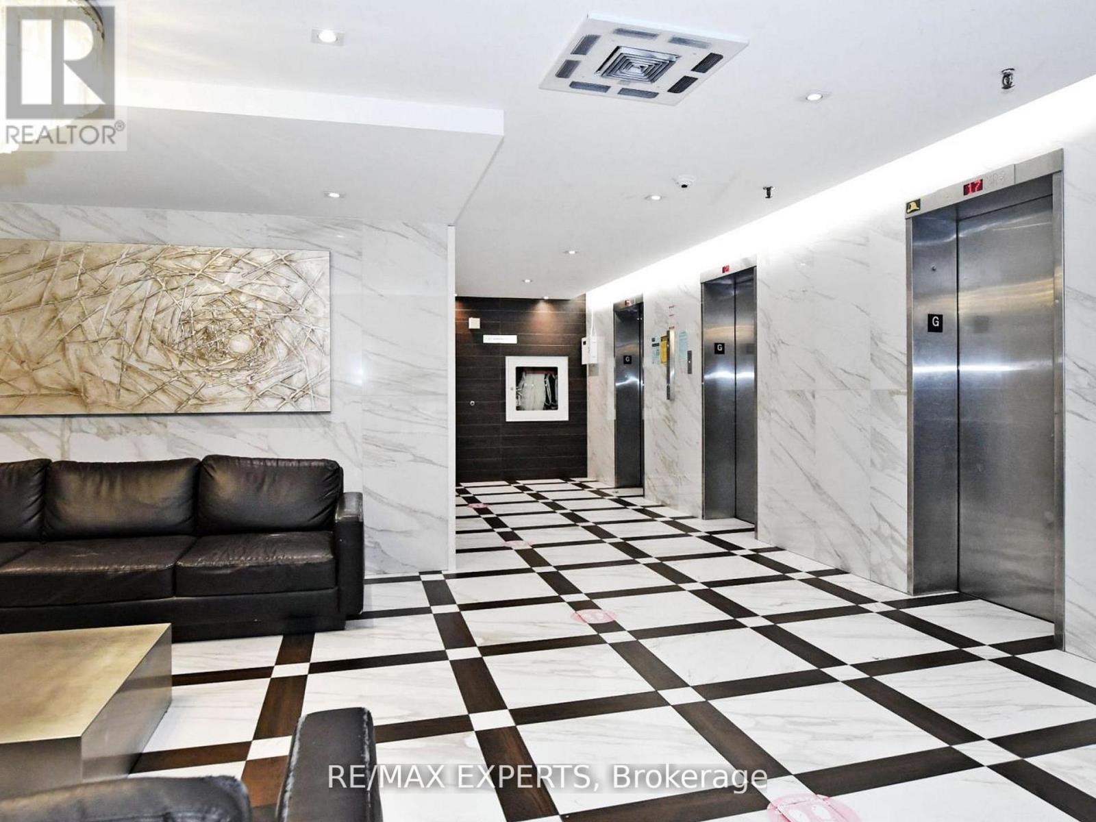 #410 100 WINGARDEN COURT - 8