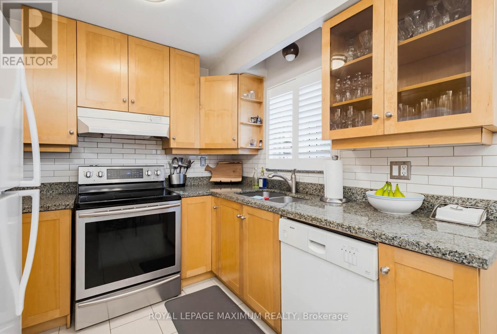 124 NORTONVILLE DRIVE - 14