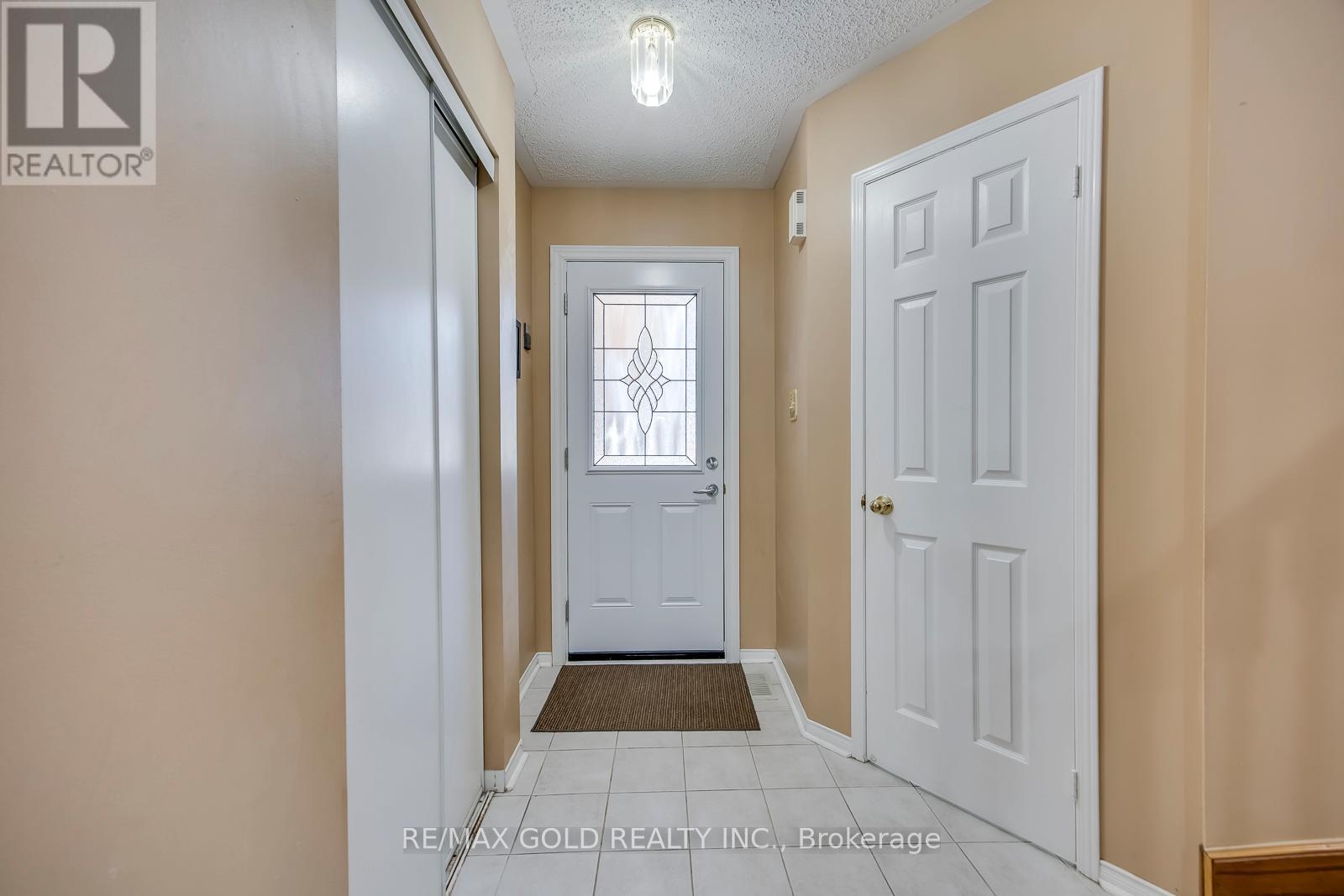 48 PIDDUCK STREET - 7