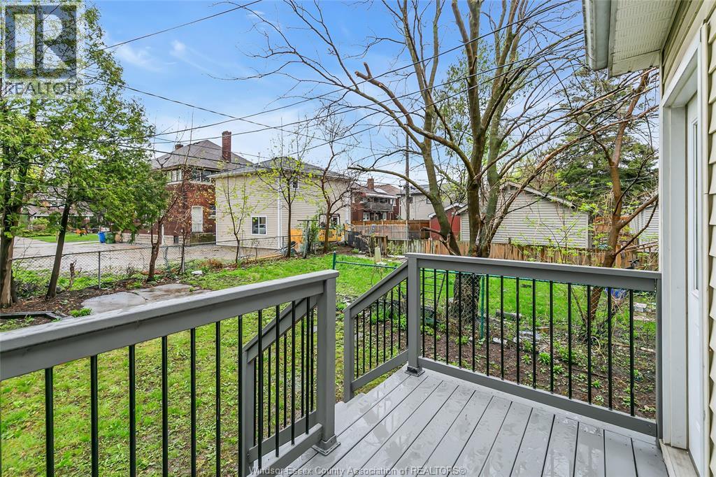 418 RANKIN, Windsor, Ontario, N9B2R7 — Photo 4