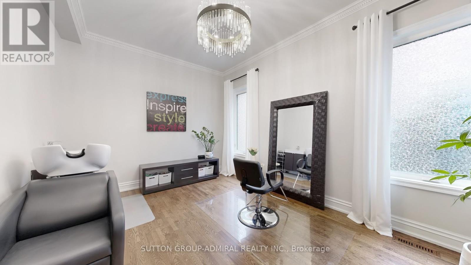 60 BAYNARDS LANE - 11