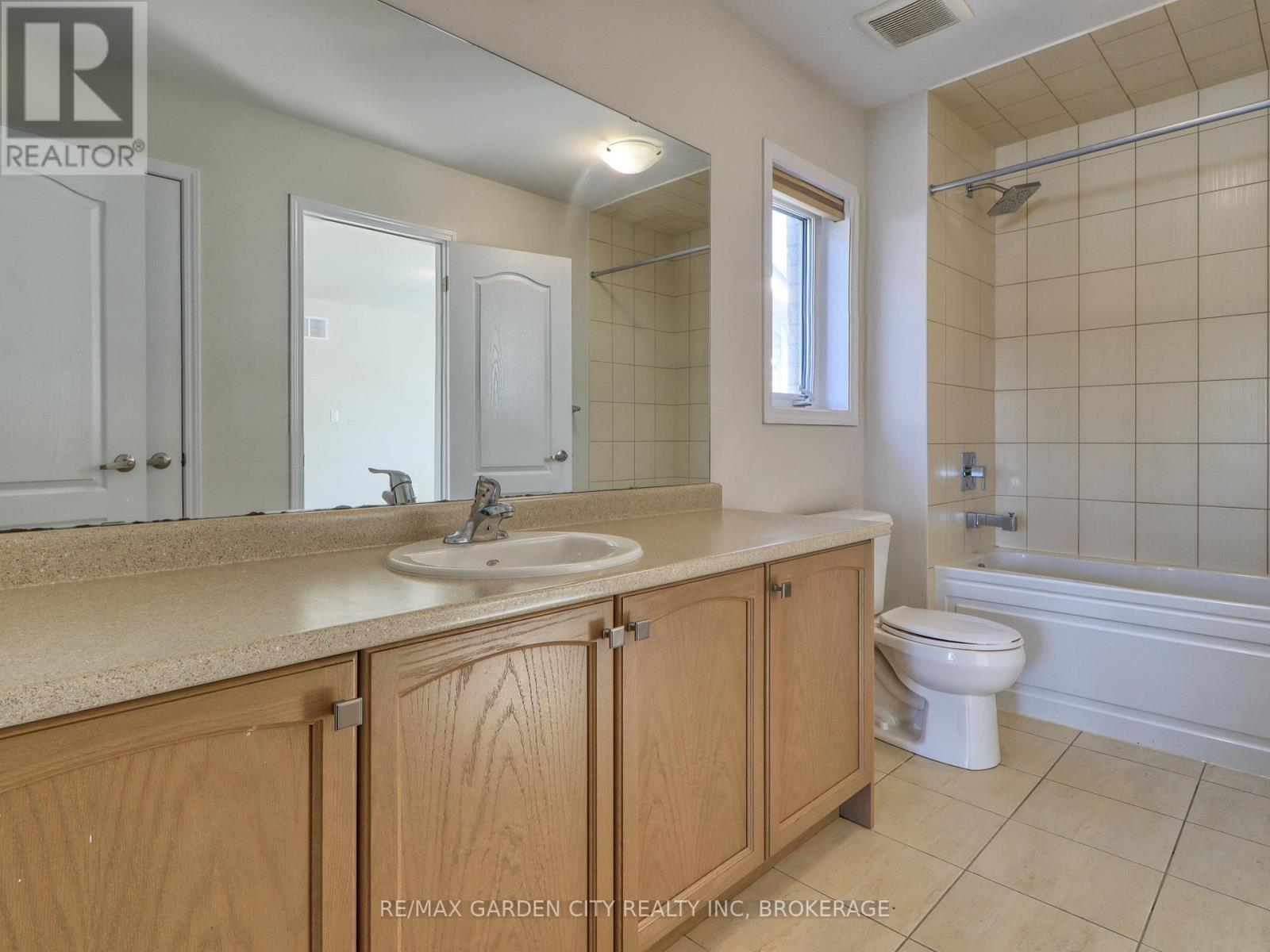 22 ESTHER CRESCENT - 24