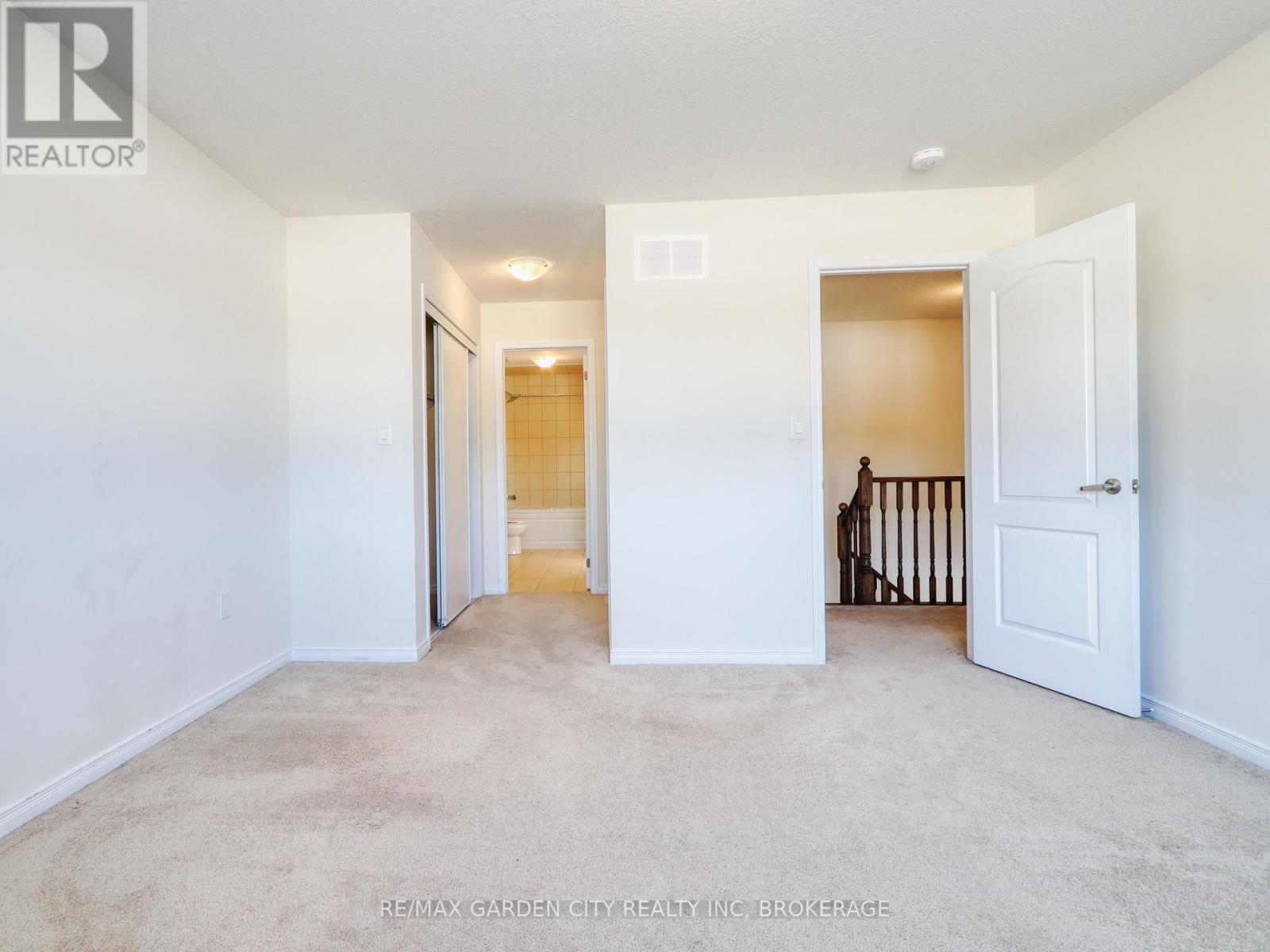 22 ESTHER CRESCENT - 26