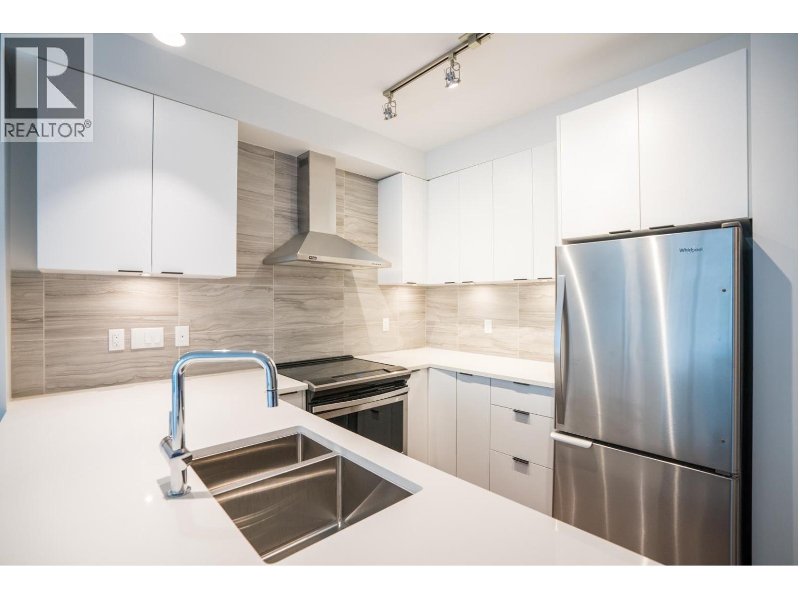 257 5355 LANE Street - photo 2