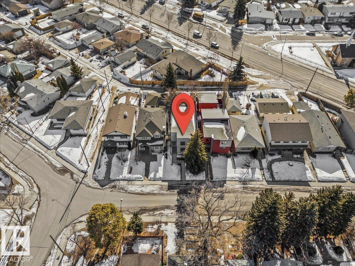 8709 92A AV NW - 35