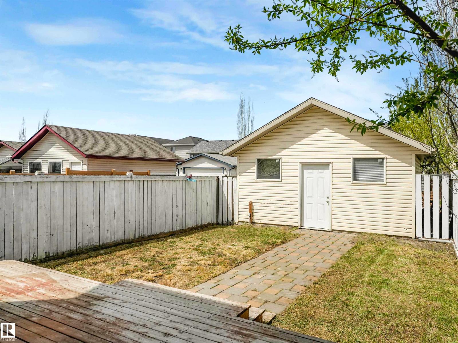 5916 SOUTH TERWILLEGAR BV NW - 61