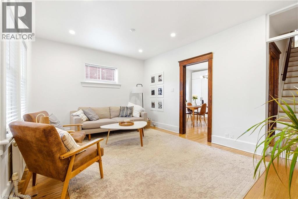 36 LOUISA Street - 6