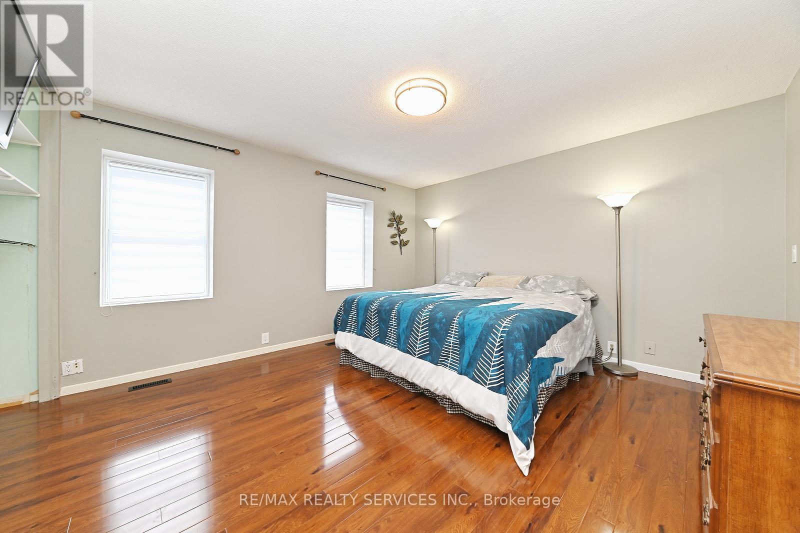 65 MASSEY STREET - 18
