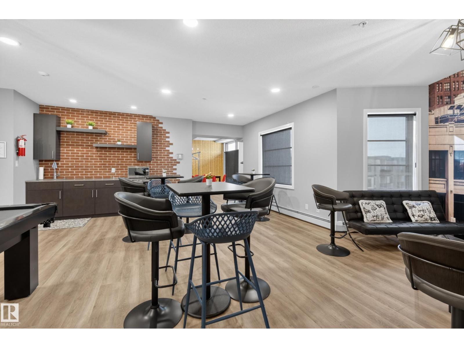 #127 1154 ADAMSON DR SW - 26
