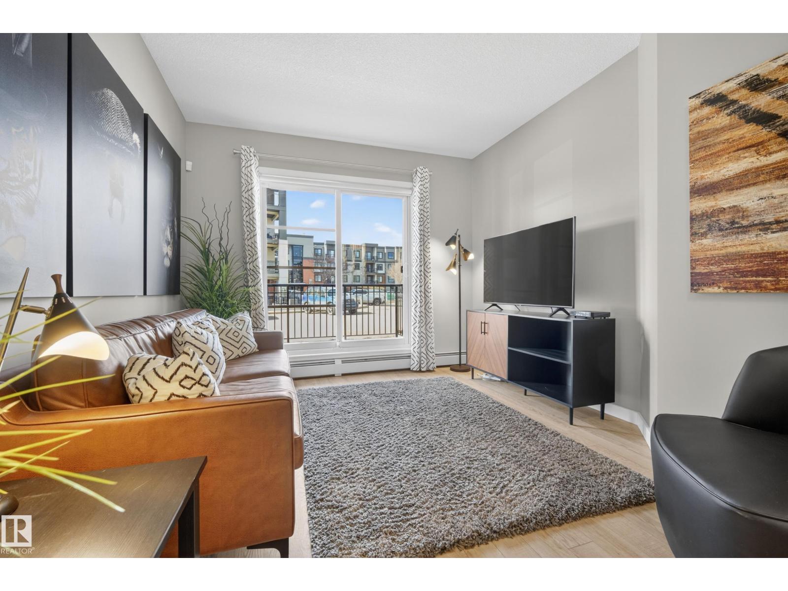 #127 1154 ADAMSON DR SW - 4