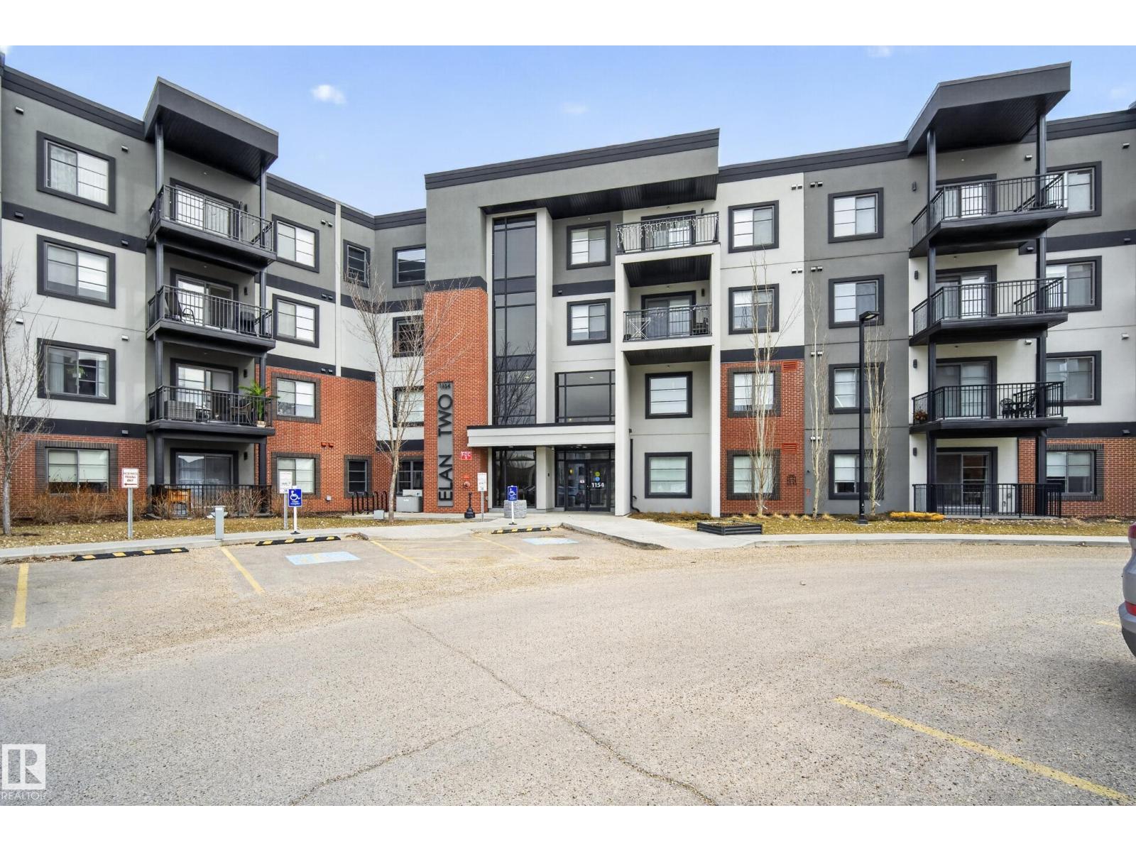 #127 1154 ADAMSON DR SW - 19