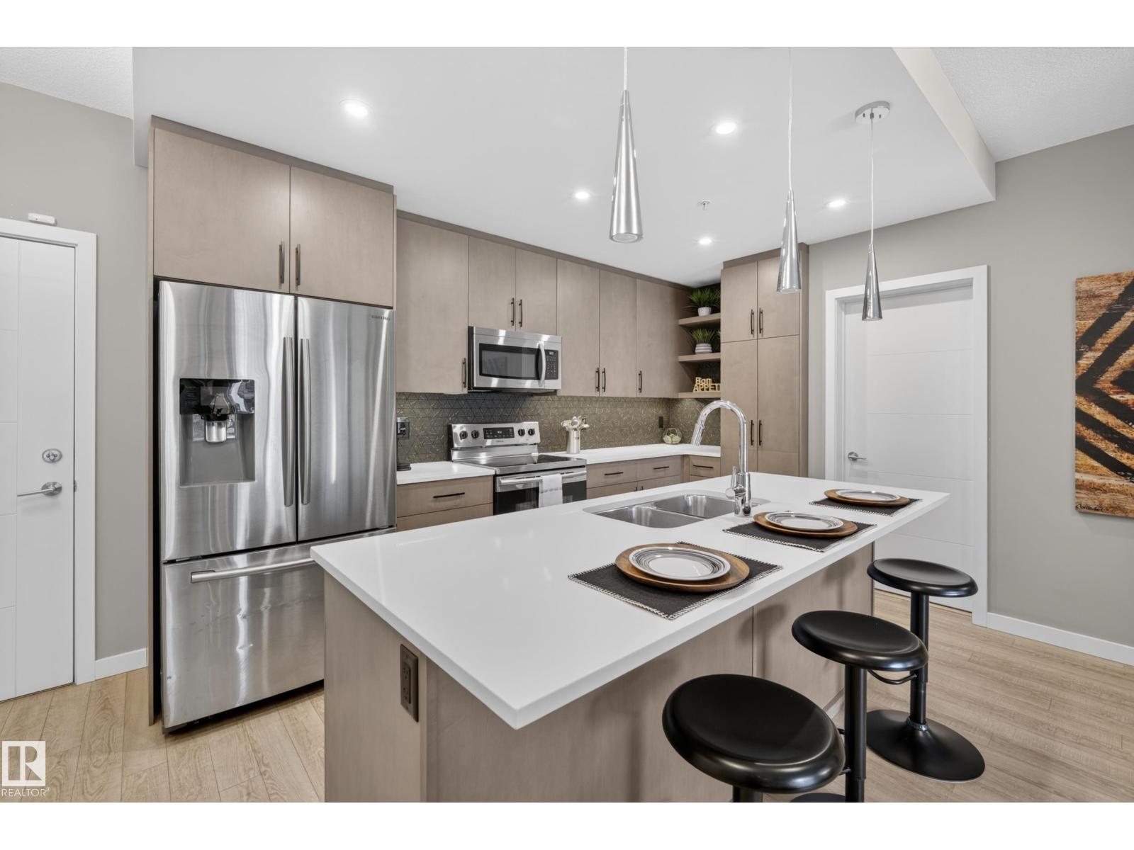 #127 1154 ADAMSON DR SW - 1