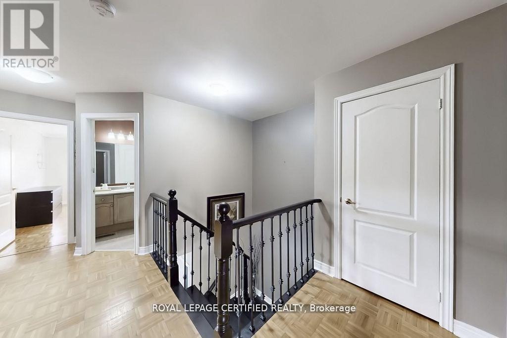 57 HUMBERSHED CRESCENT - 15