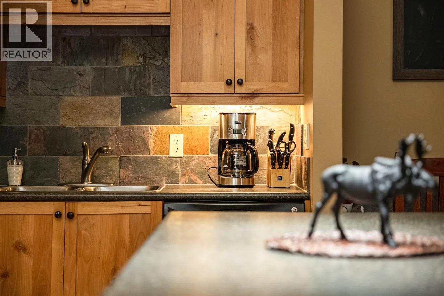 341 fairway Drive - 7