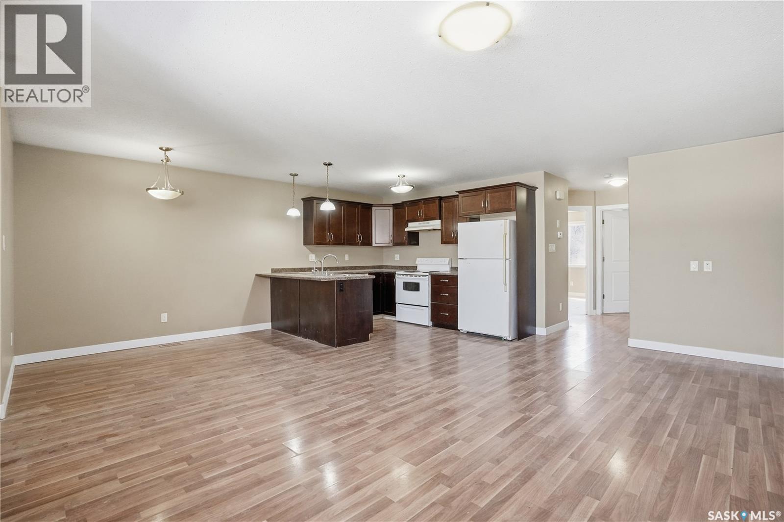 1152 Cameron STREET - 1