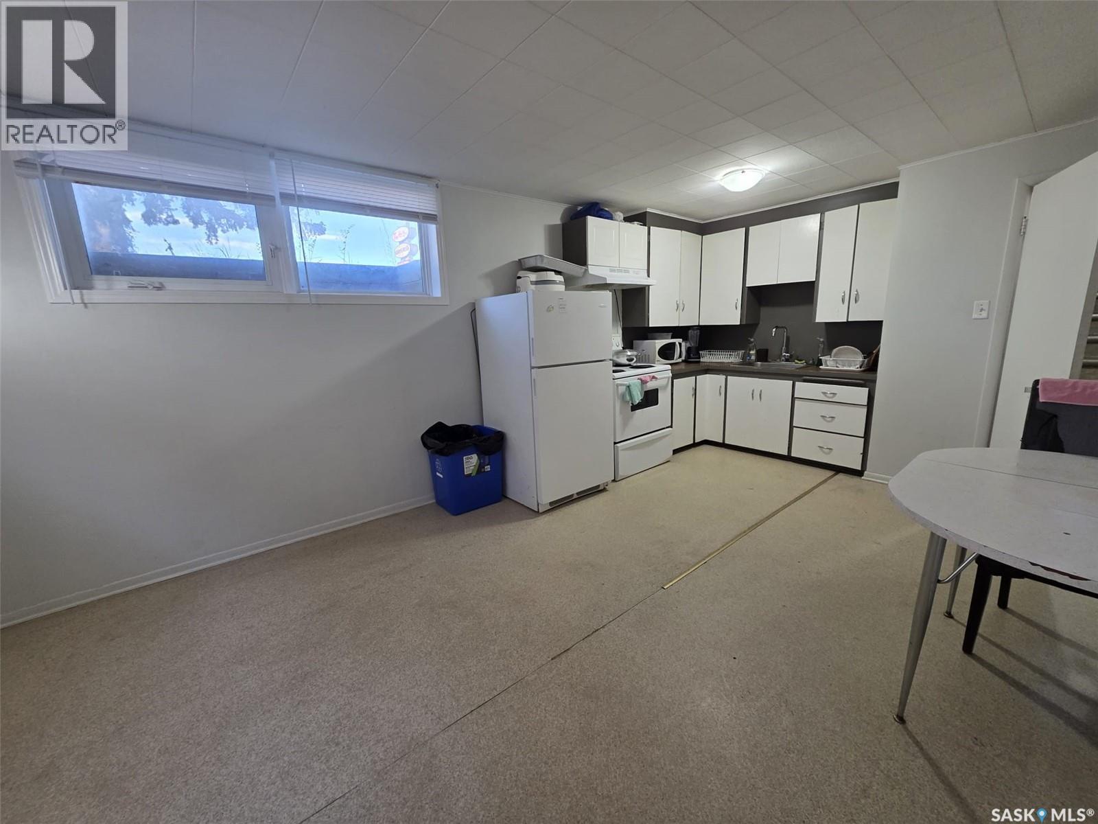 1116 Cumberland AVENUE S - 12