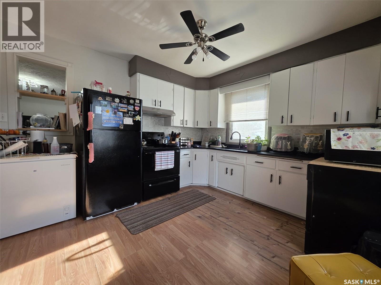 1116 Cumberland AVENUE S - 4
