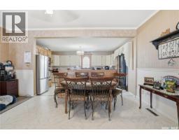 210 Railway Avenue, Mortlach, SK S0H3E0 Photo 18
