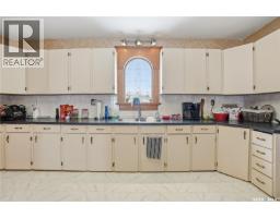 210 Railway Avenue, Mortlach, SK S0H3E0 Photo 31