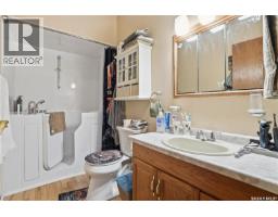 210 Railway Avenue, Mortlach, SK S0H3E0 Photo 38
