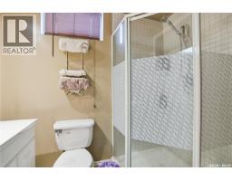 210 Railway Avenue, Mortlach, SK S0H3E0 Photo 48