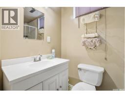 210 Railway Avenue, Mortlach, SK S0H3E0 Photo 49