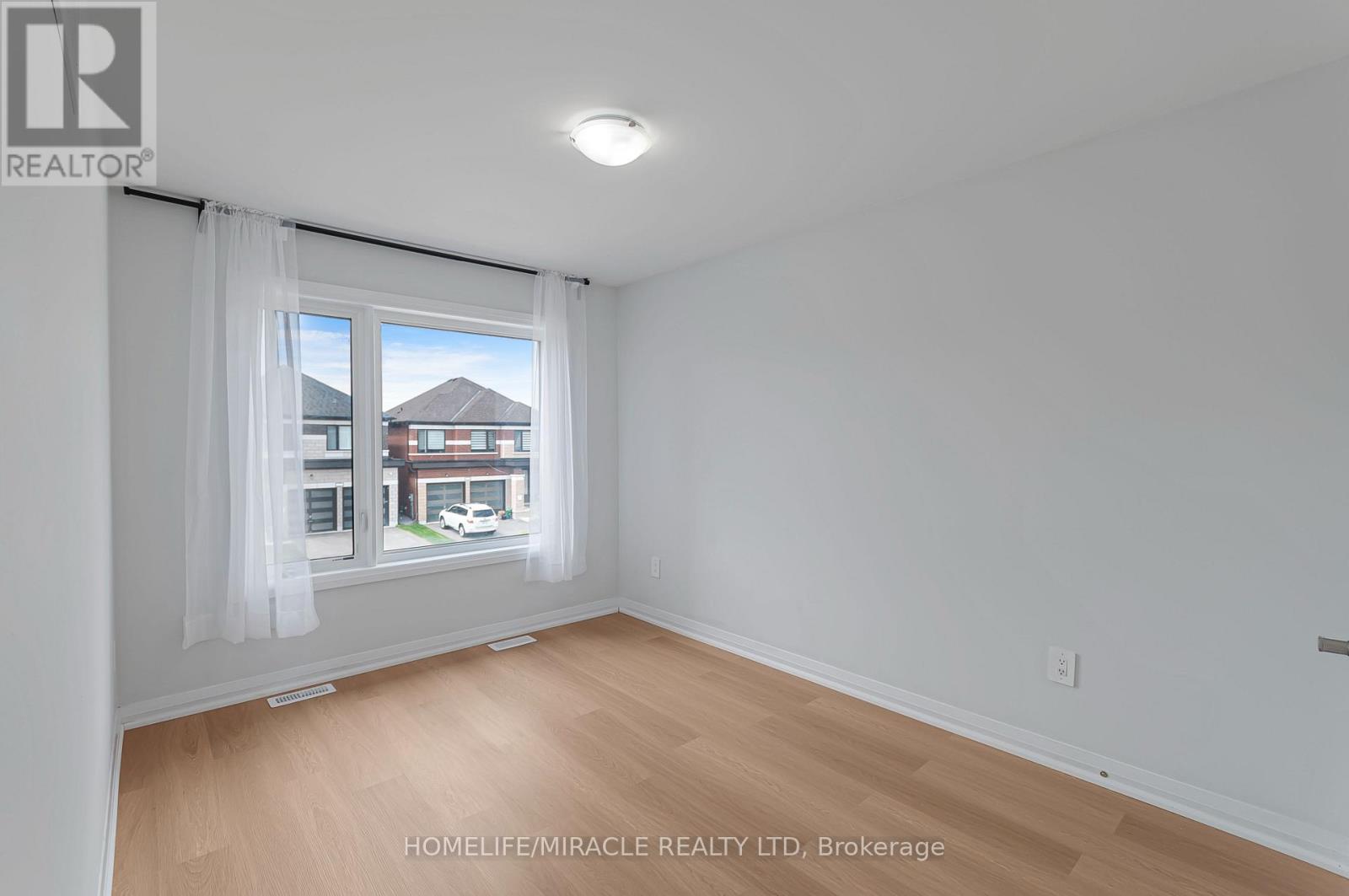 20 CORLEY STREET - 34