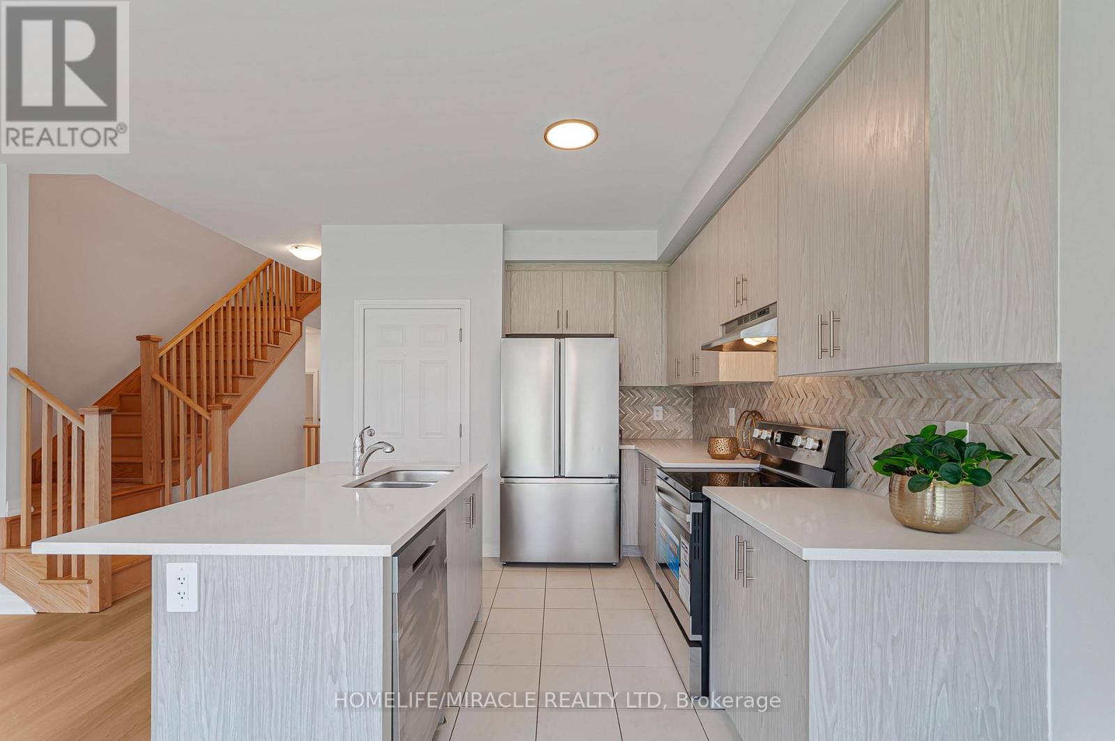 20 CORLEY STREET - 13