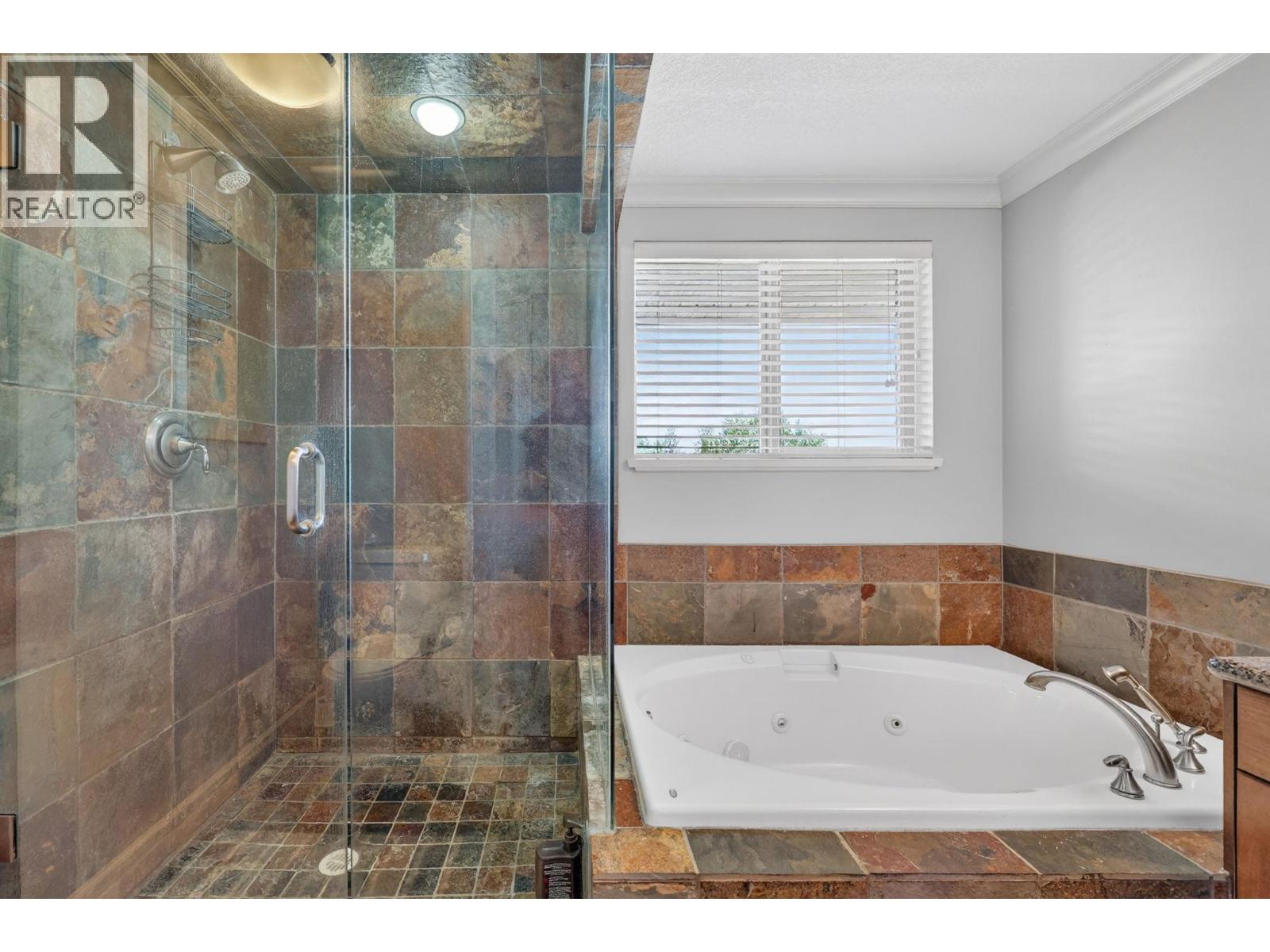 3996 Beach Avenue Unit# 323, Peachland