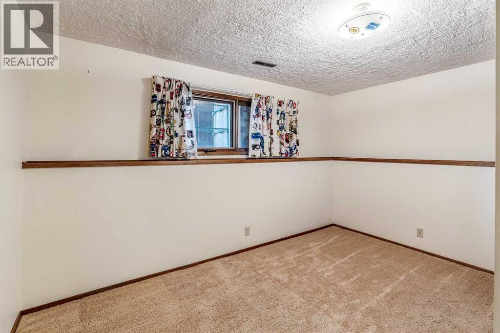 47 Ryerson Road W - 32